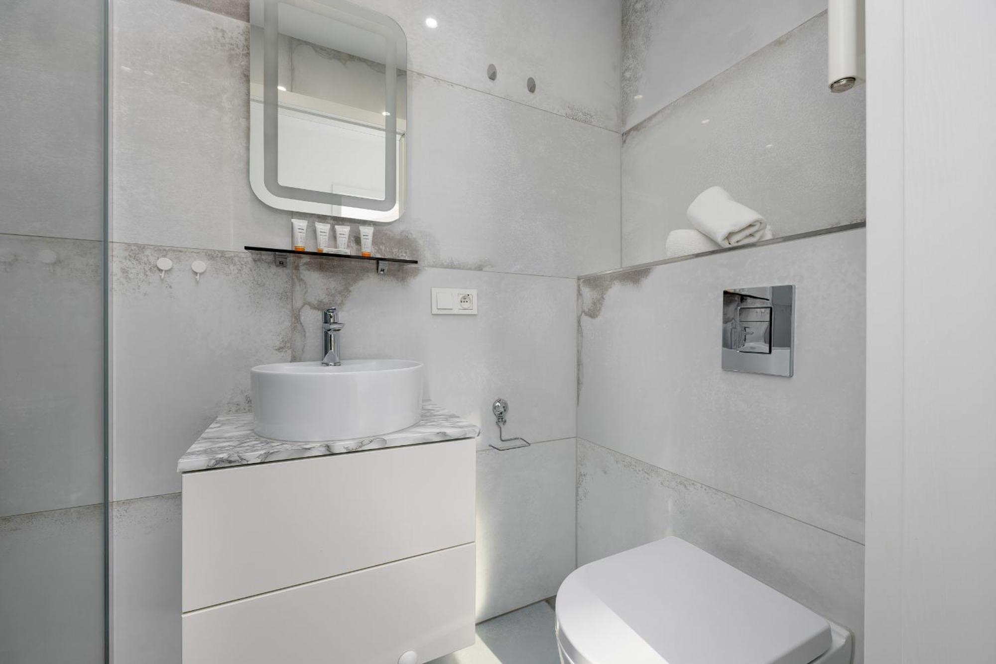 Motlawa River Old City Gdansk Apartment By Noclegi Renters エクステリア 写真